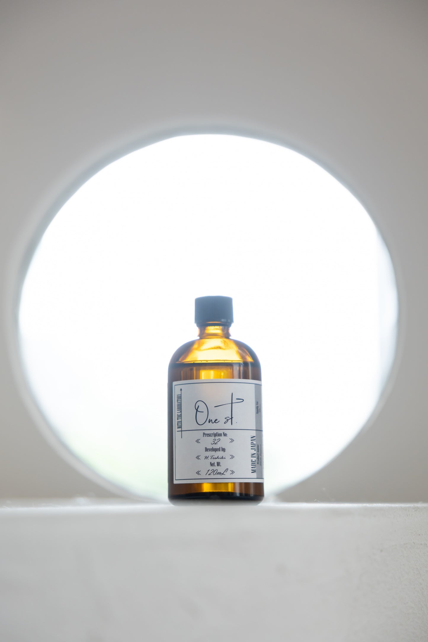 HCN ESSENCE No.32